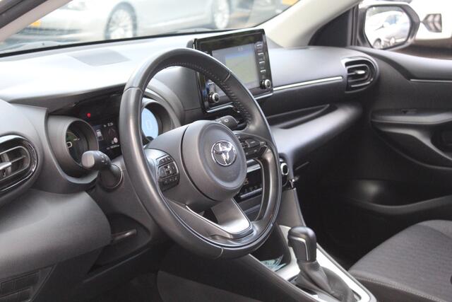 Toyota YARIS 1.5 Hybrid Dynamic