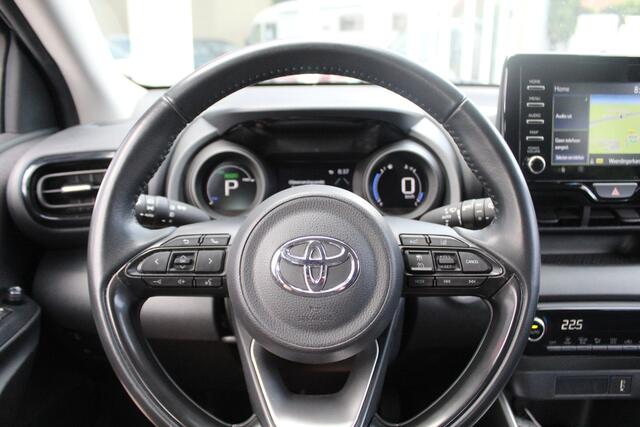 Toyota YARIS 1.5 Hybrid Dynamic