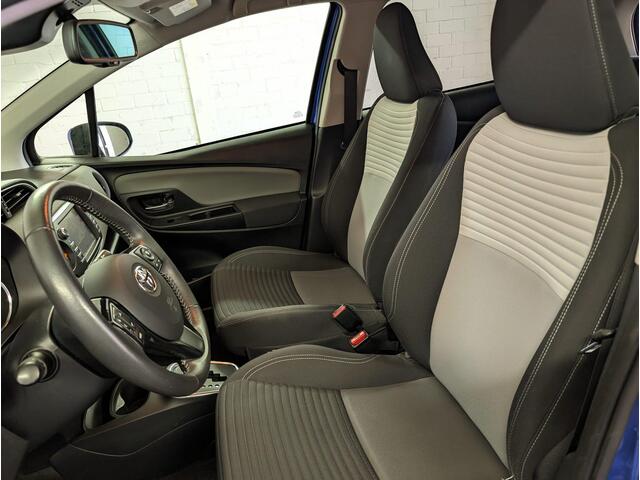 Toyota YARIS 1.5 Hybrid Dynamic All-in prijs!