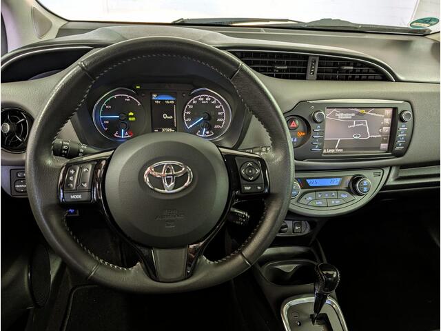 Toyota YARIS 1.5 Hybrid Dynamic All-in prijs!