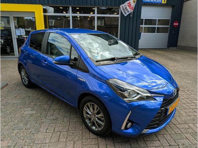 Toyota YARIS 1.5 Hybrid Dynamic All-in prijs!