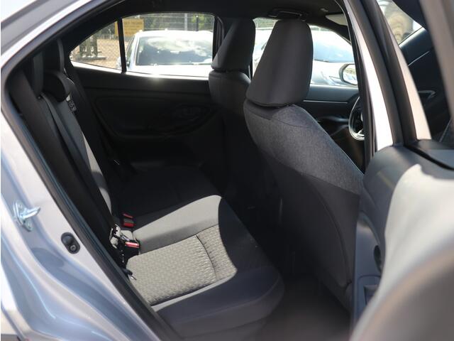 Toyota YARIS 1.5 Hybrid 130 Dynamic I Direct leverbaar I Apple/Android Navi
