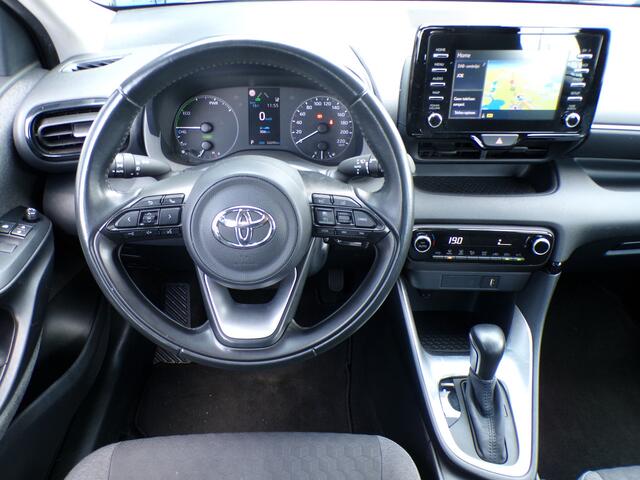 Toyota YARIS 1.5 Hybrid Comfort, Carplay + Android Auto / Camera / Adaptive Cruise / Climate control