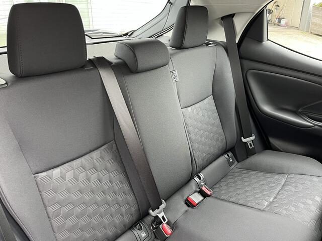 Toyota YARIS 1.5 Hybrid 115 Active Limited 13km !