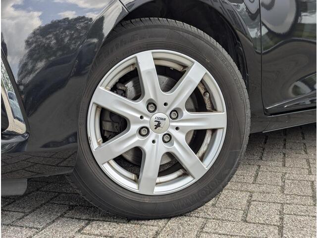 Toyota YARIS 1.5 Hybrid Active | Cruise | Climate control | Navi | Bluetooth | Stoelverwarming | Camera