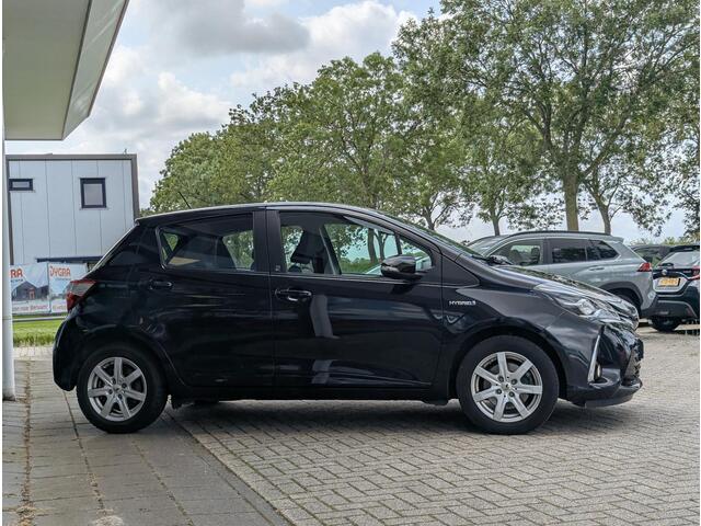Toyota YARIS 1.5 Hybrid Active | Cruise | Climate control | Navi | Bluetooth | Stoelverwarming | Camera