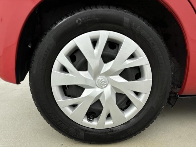 Toyota YARIS 1.5 Hybrid Active