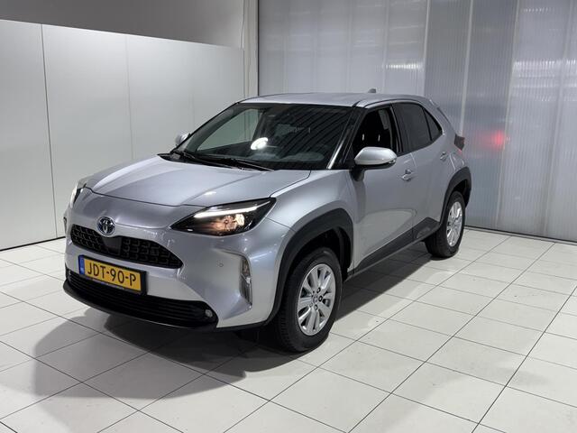 Toyota YARIS Cross 1.5 Hybrid Dynamic edition | Parkeersensoren voor + achter | Smart key | Privacy glass | Apple Carplay & Android Auto | Navigatie