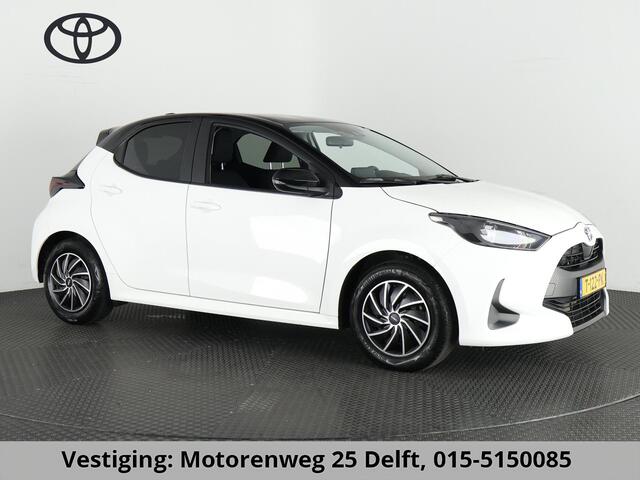 Toyota YARIS 1.5 HYBRID AUTOMAAT BLACK & WHITE GARANTIE 8-2033 NAVIGATIE.CLIMA.CRUISE