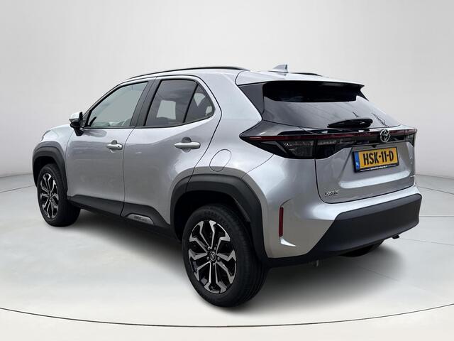 Toyota YARIS Cross 1.5 Hybrid 115 First Edition **STOEL EN STUURWIELVERWARMING/ KEYLESS/ ADAPTIEF CRUISE CONTROL/ 36 MAANDEN GARANTIE**