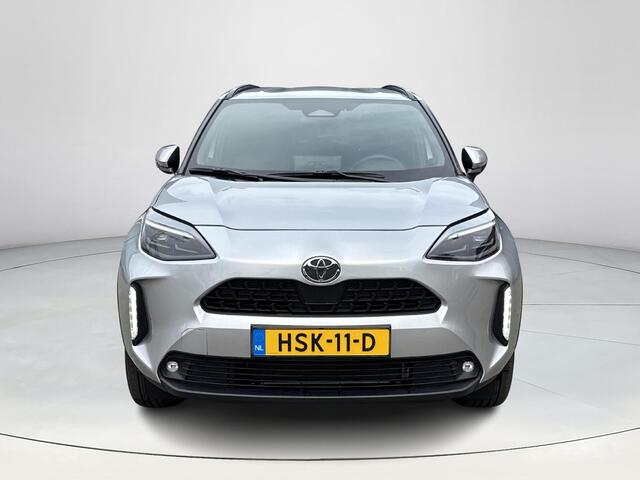 Toyota YARIS Cross 1.5 Hybrid 115 First Edition **STOEL EN STUURWIELVERWARMING/ KEYLESS/ ADAPTIEF CRUISE CONTROL/ 36 MAANDEN GARANTIE**