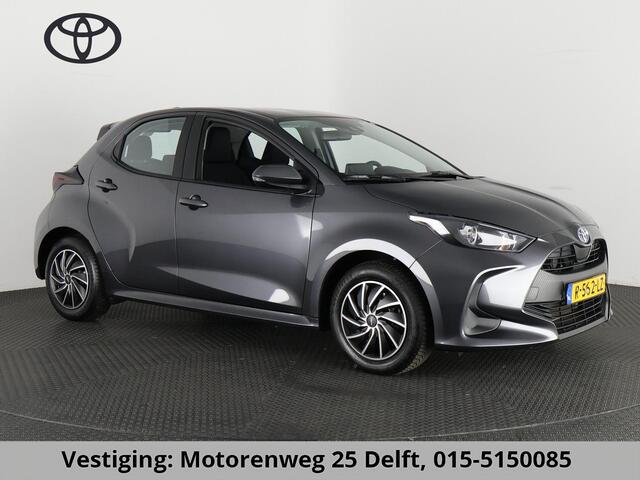 Toyota YARIS 1.5 HYBRID GRAYLINE BIJNA 2023 NAVI.CAMERA.CRUISE CONTROLL GARANTIE TOT 11-2032*