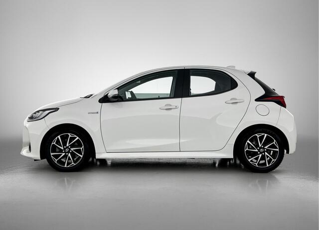 Toyota YARIS 1.5 Hybrid Dynamic | Apple Carplay / Android Auto | Camera | Radar Cruise Control | LM Velgen |