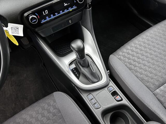 Toyota YARIS 1.5 Hybrid Dynamic | Apple Carplay / Android Auto | Camera | Radar Cruise Control | LM Velgen |