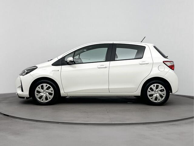 Toyota YARIS 1.5 Hybrid Aspiration Limited | Parkeercamera | Navigatie |