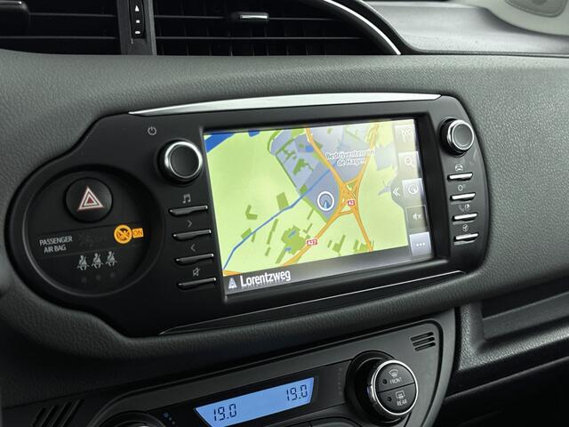 Toyota YARIS 1.5 Hybrid Aspiration Limited | Parkeercamera | Navigatie |