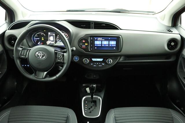 Toyota YARIS 1.5 Hybrid Dynamic | Climate control | Camera | Licjtmetalen wielen | Cruise control |