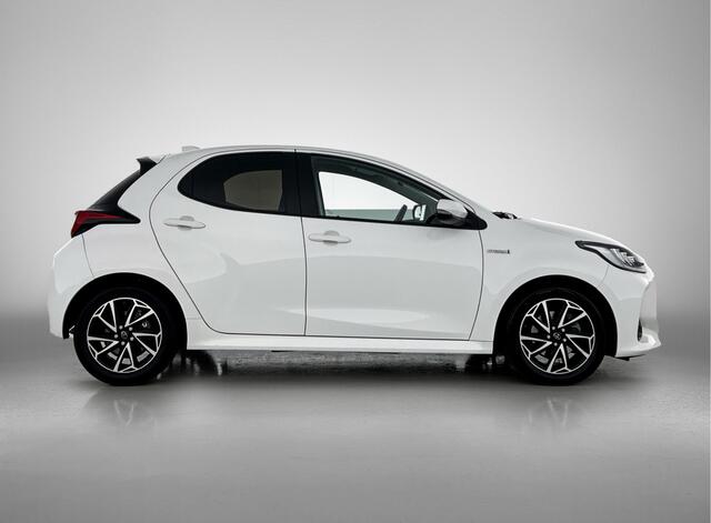 Toyota YARIS 1.5 Hybrid Dynamic