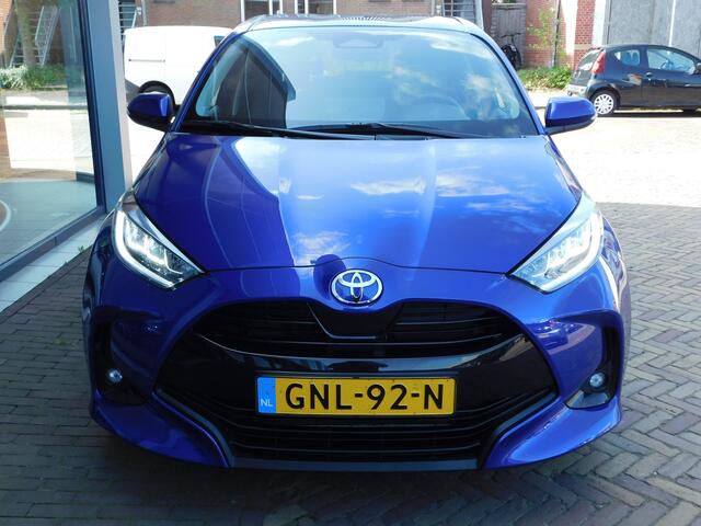 Toyota YARIS 1.5 Hybrid 115 First Edition