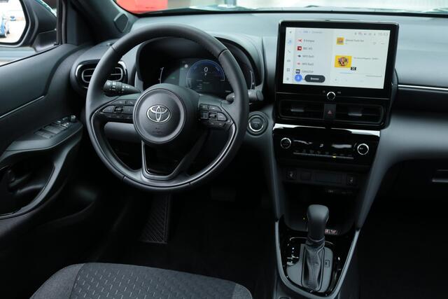Toyota YARIS Cross 1.5 Hybrid 115 Dynamic, Comfortpack, BSM, Nieuw, Snel leverbaar, ¤1000,- Inruilpremie!