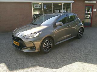 toyota-yaris-1.5-hybrid-dynamic-tre
