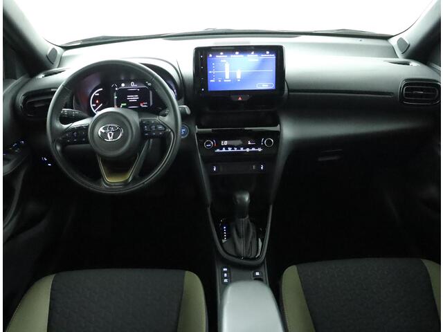 Toyota YARIS Cross 1.5 Hybrid Explore | Parkeer sensoren | Navigatie | Stoelverwarming |