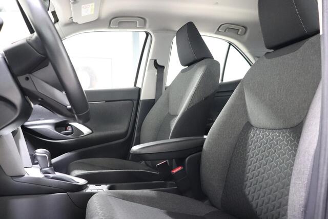 Toyota YARIS Cross 1.5 Hybrid Active, Startknop, Dealer onderhouden, Apple Carplay, Android Auto, Camera!