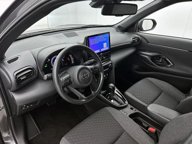 Toyota YARIS Cross Hybrid 115 First Edition | Navigatie | Stoelverwarming |