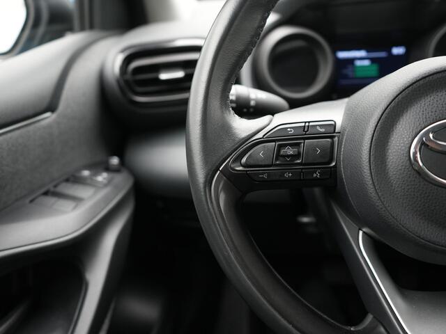 Toyota YARIS 1.5 Hybrid First Edition