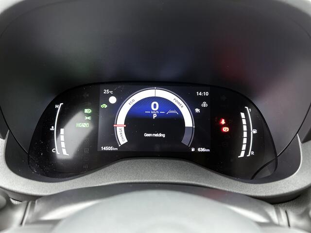 Toyota YARIS 1.5 Hybrid 115 First Edition
