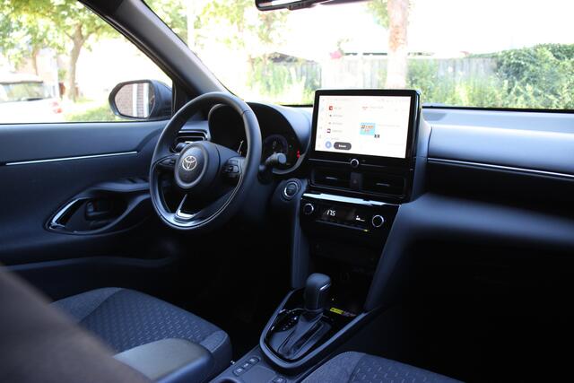 Toyota YARIS Cross 1.5 Hybrid 130 Dynamic NIEUW! | Comfort pack | Dodehoeksensor | Stuur- en Stoelverwarming |