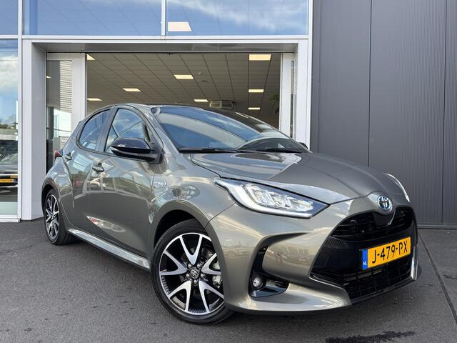 Toyota YARIS 1.5 Hybrid Executive Panorama dak | Blind spot | Parkeersensoren V+A | Half leder | Trekhaak