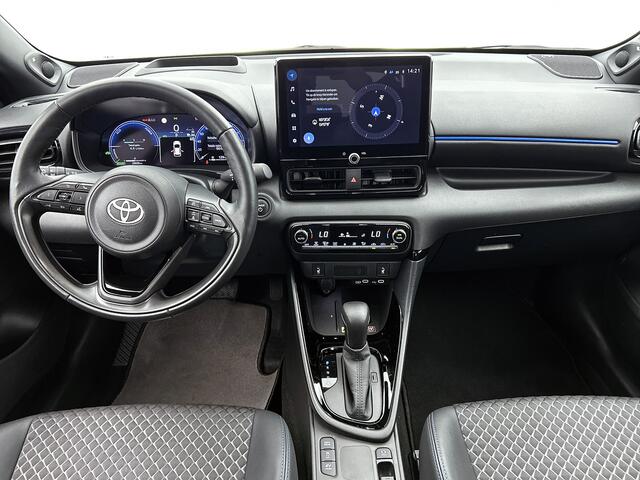 Toyota YARIS 1.5 Hybrid 130 Launch Edition | JBL | Stoel + Stuur verwarming | Navigatie | Blindspot | Head up Display |