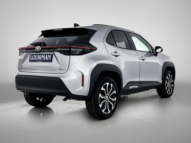 Toyota YARIS Cross 1.5 Hybrid 115 Dynamic *NIEUW* - Louwman Zin in Zomervoordeel auto -