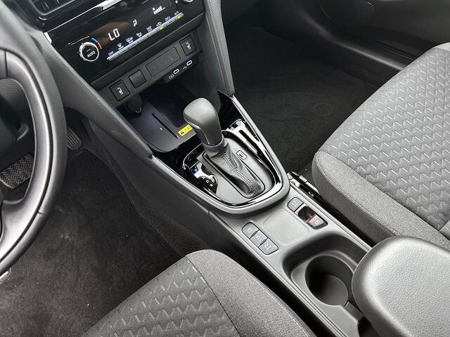 Toyota YARIS Cross 1.5 Hybrid 115 Dynamic *NIEUW* - Louwman Zin in Zomervoordeel auto -