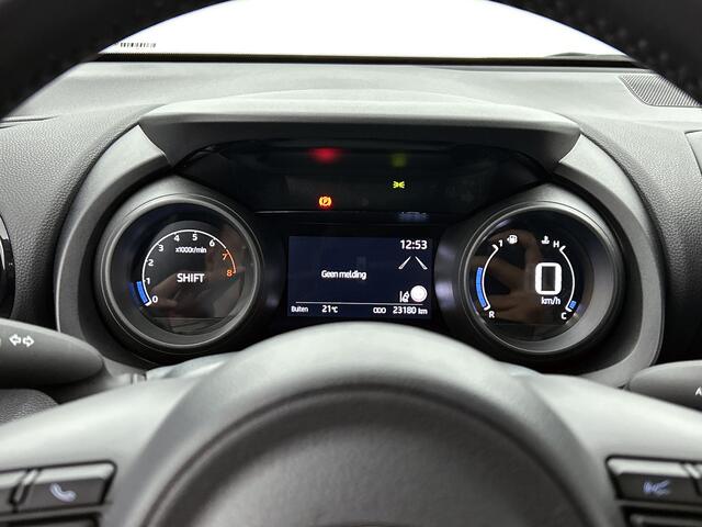Toyota YARIS 1.5 VVT-i 125 PK Dynamic | LED Verlichting | Apple Carplay / Android Auto |