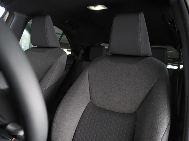Toyota YARIS Cross 1.5 Hybrid 130 Executive/ Teamplayer | Stuurwiel- En Stoelverwarming | Achteruitrijcamera | Draadloos Telefoonlader | Apple CarPlay/ Android Auto | Botsherkenning | Grootlichtassistent