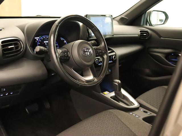 Toyota YARIS Cross 1.5 Hybrid Business Plus VASTE TREKHAAK 750 KG GEREMD TREKGEWICHT - PARKEERSENSOREN VOOR EN ACHTER - ACHTERUITRIJCAMERA - APPLE CARPLAY/ANDROID AUTO - CRUISE CONTROL ADAPTIEF - MULTIMEDIA VOORBEREIDING - KEYLESS ENTRY & START - DODEHOEK DETECTIE