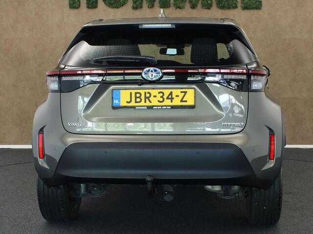 Toyota YARIS Cross 1.5 Hybrid Business Plus VASTE TREKHAAK 750 KG GEREMD TREKGEWICHT - PARKEERSENSOREN VOOR EN ACHTER - ACHTERUITRIJCAMERA - APPLE CARPLAY/ANDROID AUTO - CRUISE CONTROL ADAPTIEF - MULTIMEDIA VOORBEREIDING - KEYLESS ENTRY & START - DODEHOEK DETECTIE