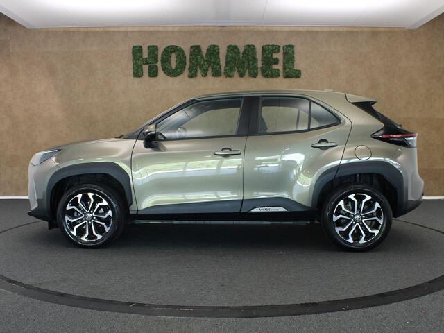 Toyota YARIS Cross 1.5 Hybrid Business Plus VASTE TREKHAAK 750 KG GEREMD TREKGEWICHT - PARKEERSENSOREN VOOR EN ACHTER - ACHTERUITRIJCAMERA - APPLE CARPLAY/ANDROID AUTO - CRUISE CONTROL ADAPTIEF - MULTIMEDIA VOORBEREIDING - KEYLESS ENTRY & START - DODEHOEK DETECTIE