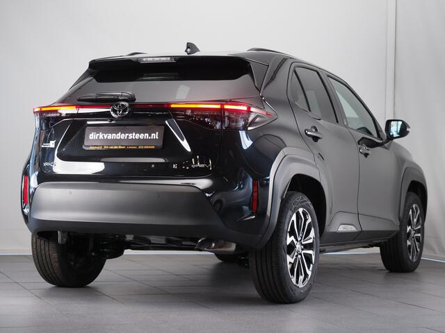 Toyota YARIS Cross 1.5 Hybrid 130 Executive/ Teamplayer | Dodehoekdetectie | Stuurwiel- En Stoelverwarming | Botsherkenning | Grootlichtassistent