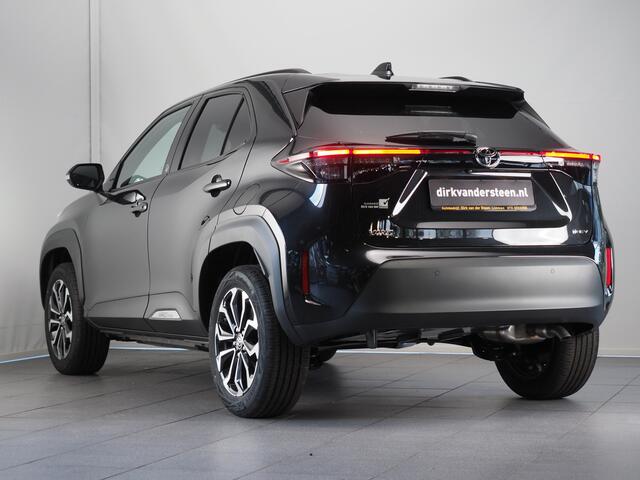 Toyota YARIS Cross 1.5 Hybrid 130 Executive/ Teamplayer | Dodehoekdetectie | Stuurwiel- En Stoelverwarming | Botsherkenning | Grootlichtassistent