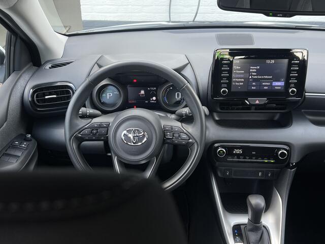 Toyota YARIS 1.5 Hybrid Dynamic | Carplay | LED | Camera | Stoelverwarming