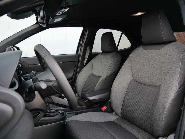 Toyota YARIS Cross 1.5 Hybrid 130 Pk Teamplayer Automaat Apple Carplay / DAB / Camera / Stoelverwarming