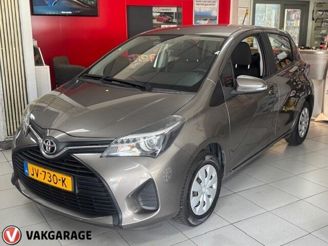 Toyota YARIS 1.3 VVT-i Now