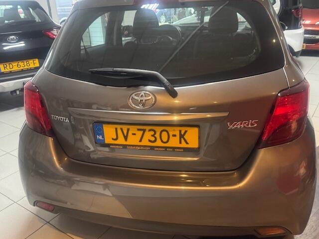 Toyota YARIS 1.3 VVT-i Now