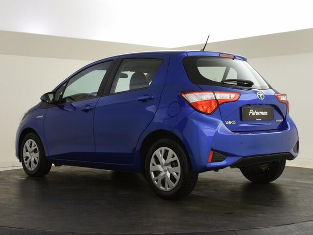 Toyota YARIS 1.5 Hybrid | Parkeersensoren V+A | Navigatie | Stoelverwarming