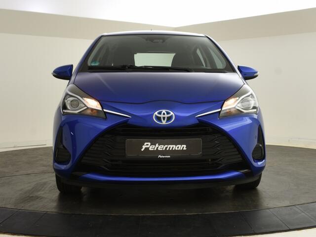 Toyota YARIS 1.5 Hybrid | Parkeersensoren V+A | Navigatie | Stoelverwarming