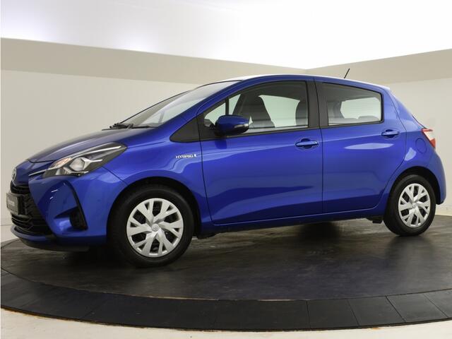 Toyota YARIS 1.5 Hybrid | Parkeersensoren V+A | Navigatie | Stoelverwarming