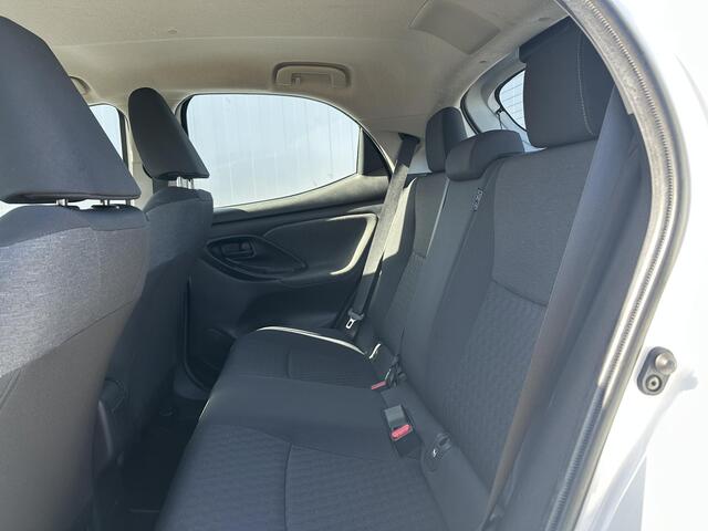 Toyota YARIS 1.5 Hybrid First Edition / Automaat / Navigatie / Adaptieve cruise control / Apple Carplay + Android Auto / Climate Control / Keyless entry /